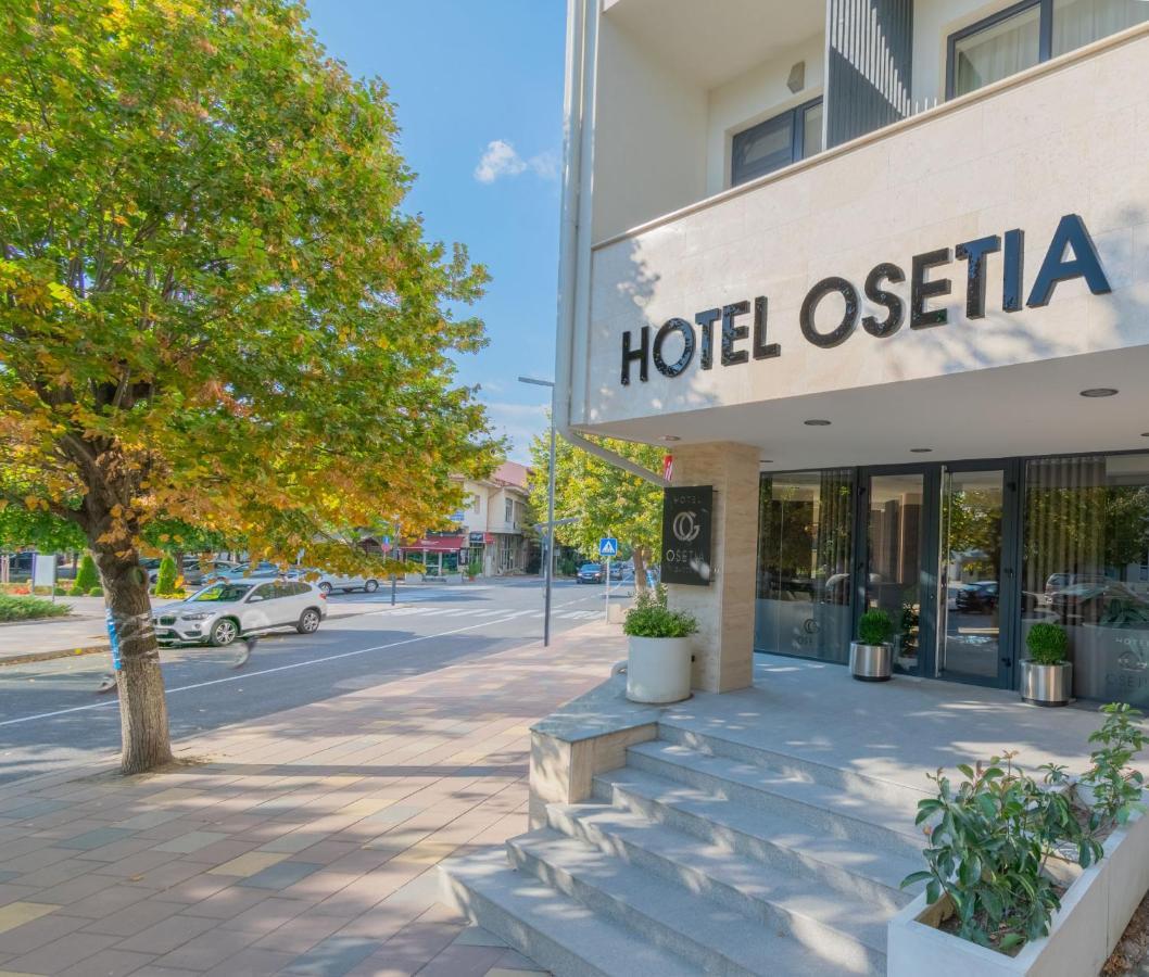 Hotel Osetia Garden Momtschilgrad Exterior foto